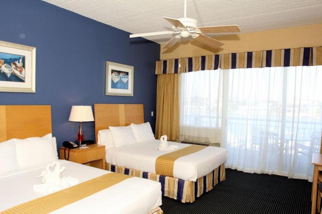 Chart House Suites And Marina Clearwater Beach Extérieur photo