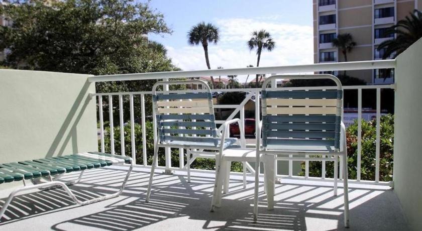 Chart House Suites And Marina Clearwater Beach Extérieur photo